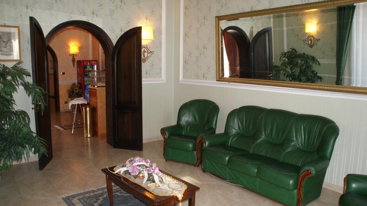 Hotel Gresi Catania Esterno foto